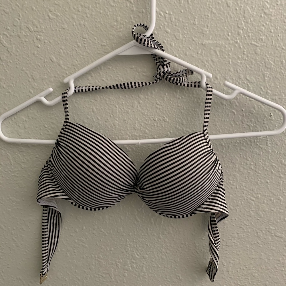 Swimsuit top